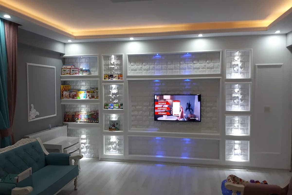 تركيب بديل الخشب للجدران وخلفية التلفزيون في جدة